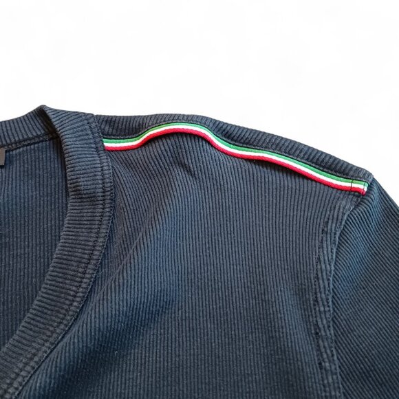 Dolce & Gabbana Men’s Black Ribbed V-Neck Tee Italian Tricolor Stripe Size 52 - Picture 5 of 14